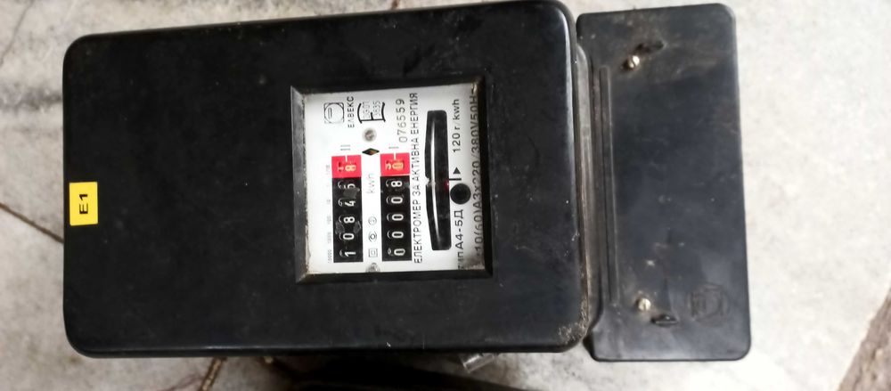 Електромери /Битови/.Подходящ за Къмпинг/Трифазен/монофазен