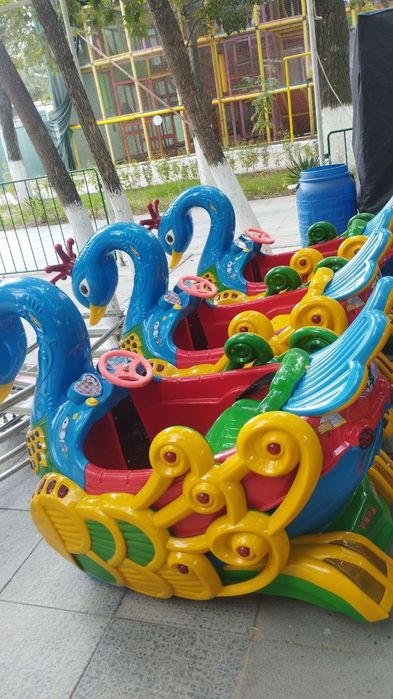 Gʻoz atraksion sotiladi