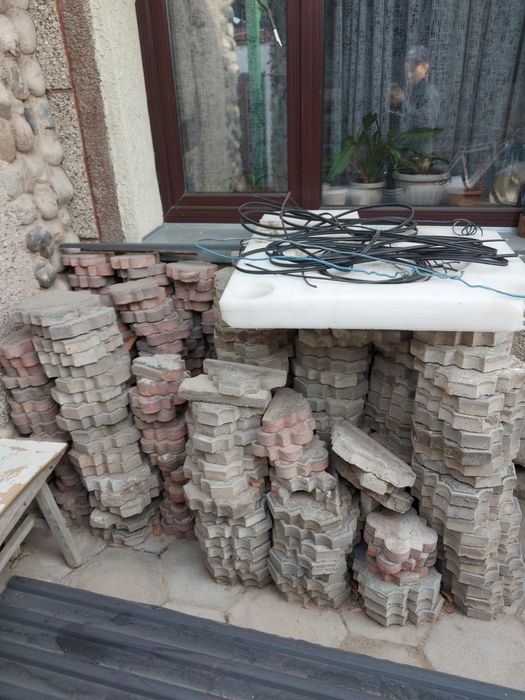 Плитка Б/у за 5000 тенге  самовывоз