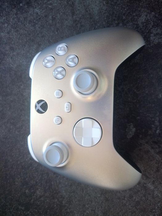 3 джойстици за xbox