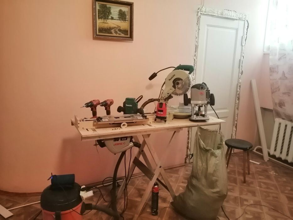 Установка межкомнатных дверей