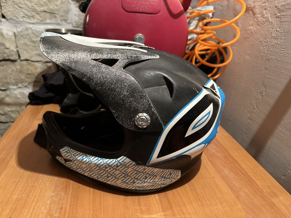 Каска Oneal M размер