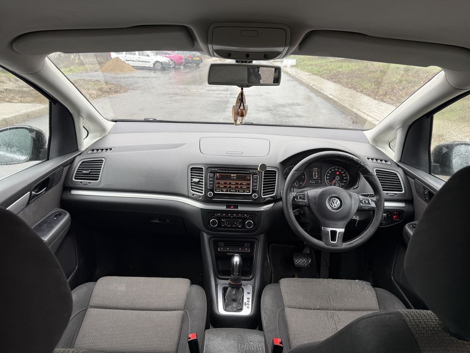 Vw Sharan 7 locuri / 2.0 TDI / Automat DSG / 2011 - Volan pe Dreapta