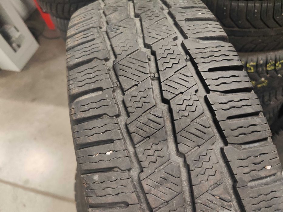 2бр.зимни гуми 205/65/16C Michelin