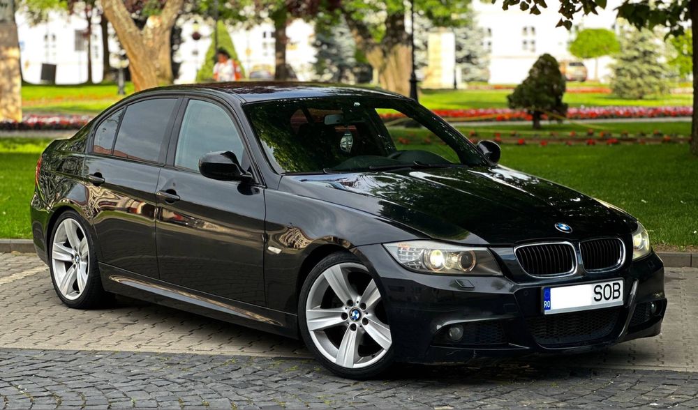 BMW Seria 3 Facelift M Pachet Interior -Exterior - An 2010 / 189.000KM