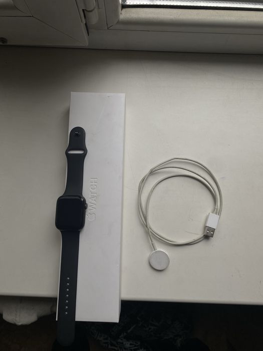 продам apple watch series 6 44mm