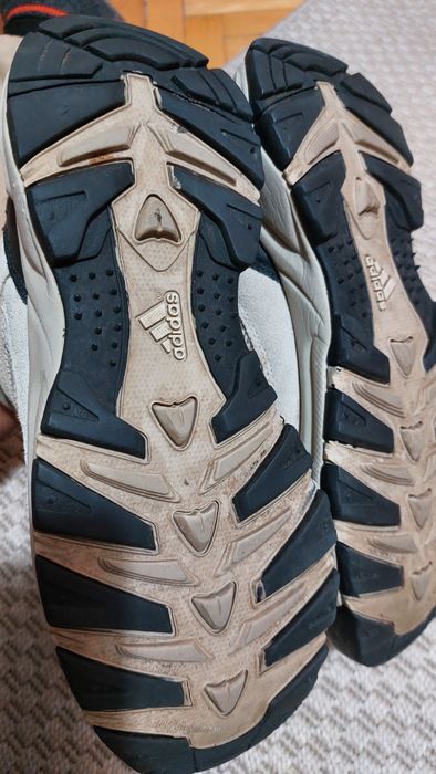 Adidas, mărimea 41.5