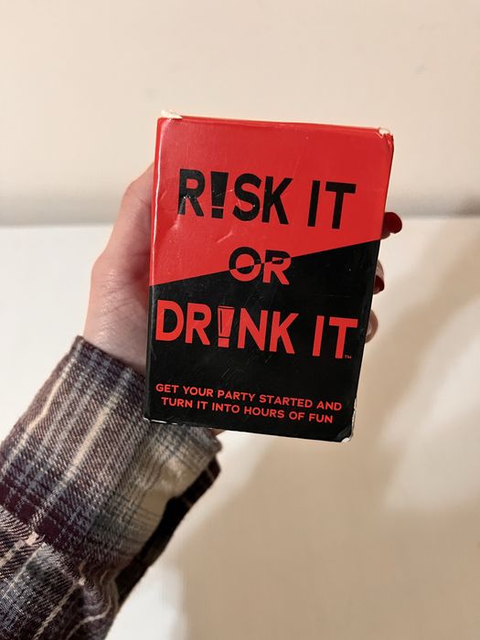 Risk or drink - joc de societate