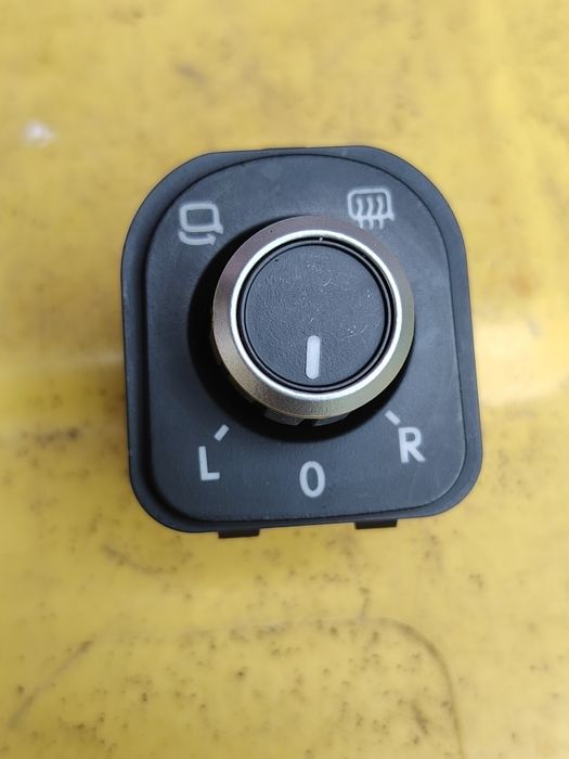 Buton reglare oglinzi vw