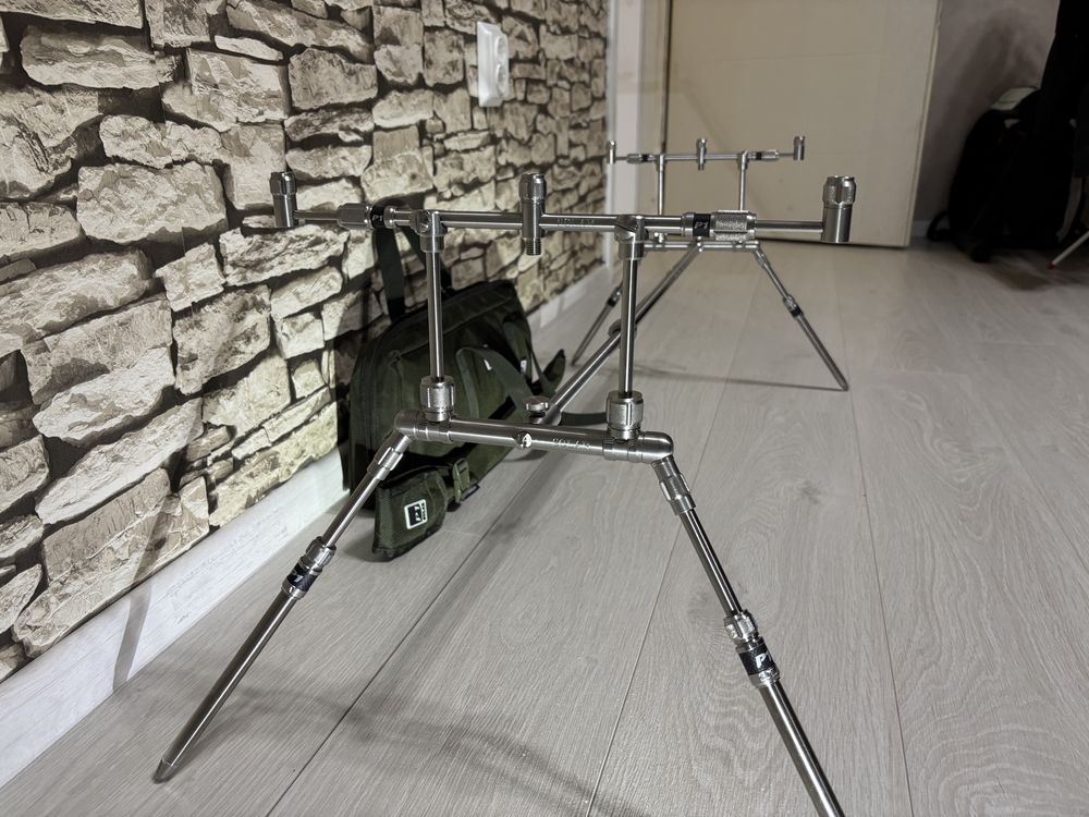 Solar P1 Worldwide Pod+3 rod buzz bars