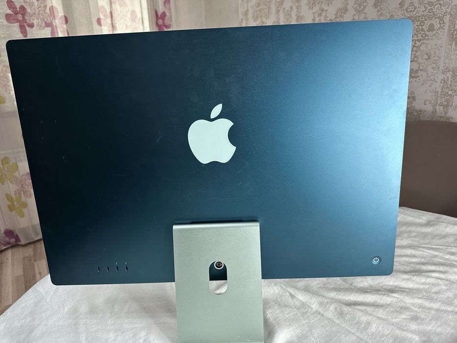 Imac m1 SSD-512 OZU-8 портов-4 чистый Араб нужно установить Mac oc