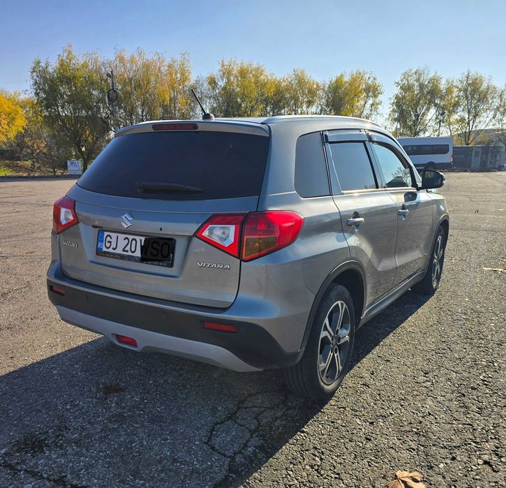 Se vinde Suzuki vitara motor 1.6 aspirat,benzina + gpl