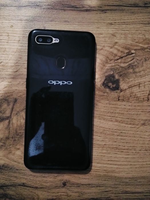 Продам смартфон Oppo A5s