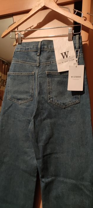 Продам джинсы женские