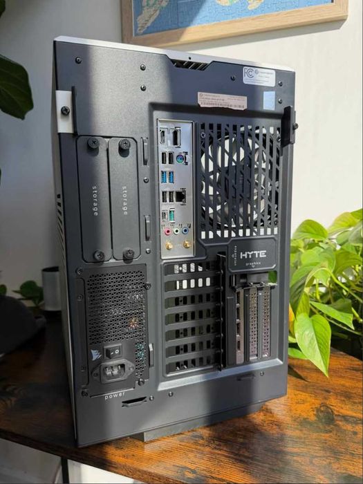 Cyberpower Gaming PC  i9-13900K + RTX 4090 32GB DDR5-6000