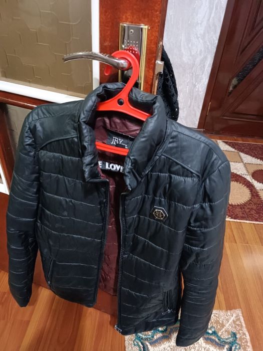 Продам одежду