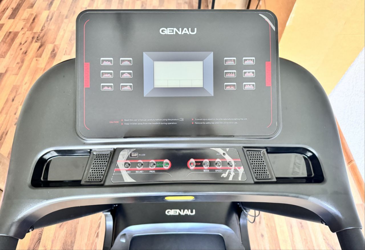 Срочно продам беговую дорожку Genau, NovaRun N5