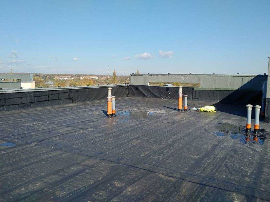 Reparatii Acoperisuri - Montaj Sisteme Acoperisuri Tigla Metalica
