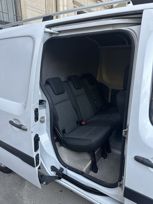 Mersedes benz Sitan 2017-год