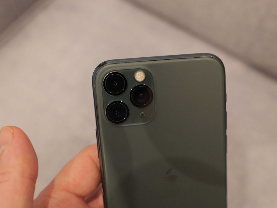 iPhone 11 128gb in great condition