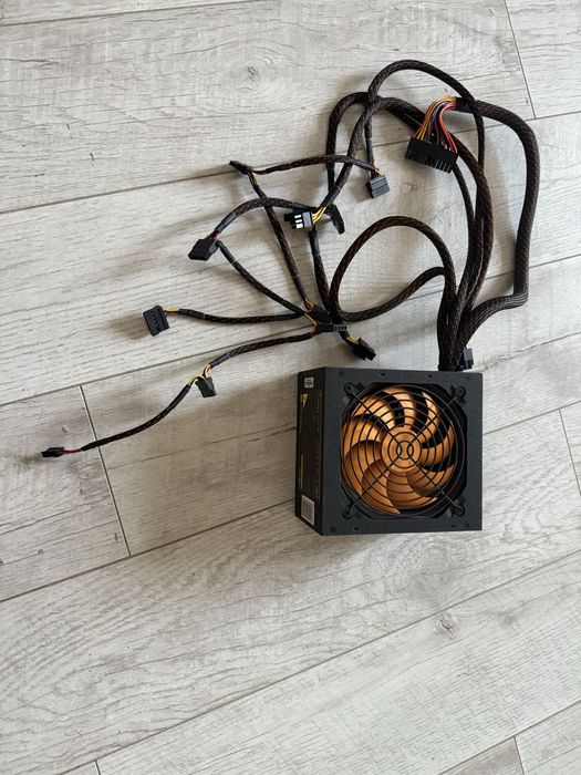 Surse pc functionale