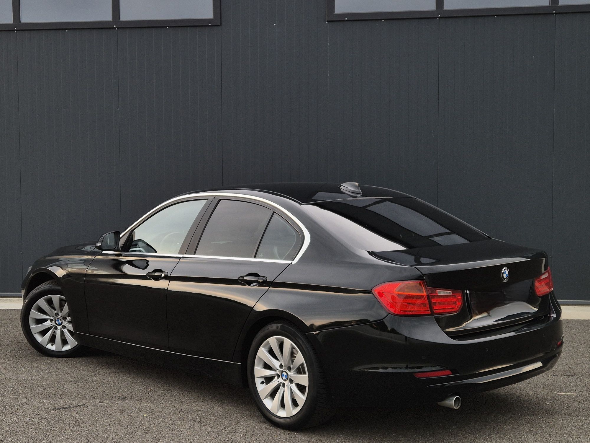 Bmw 320d An 2013 184Cp Cutie Automata Înmatriculată Ro
