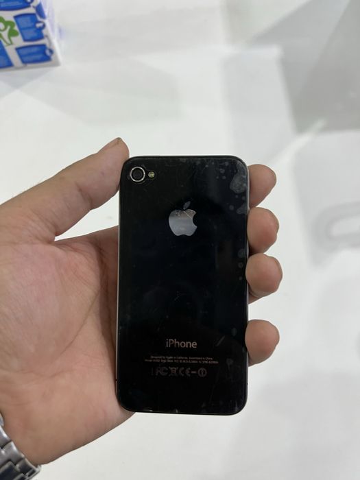 Iphone 4s  13.5 gb