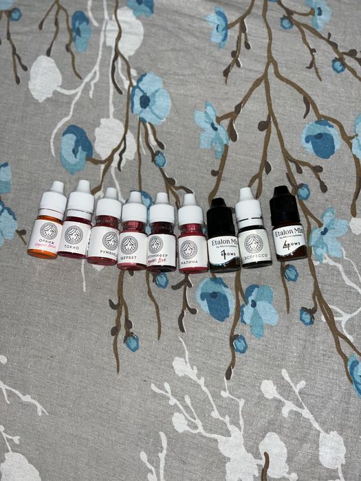 Продаются пигменты для перманентного макияжа