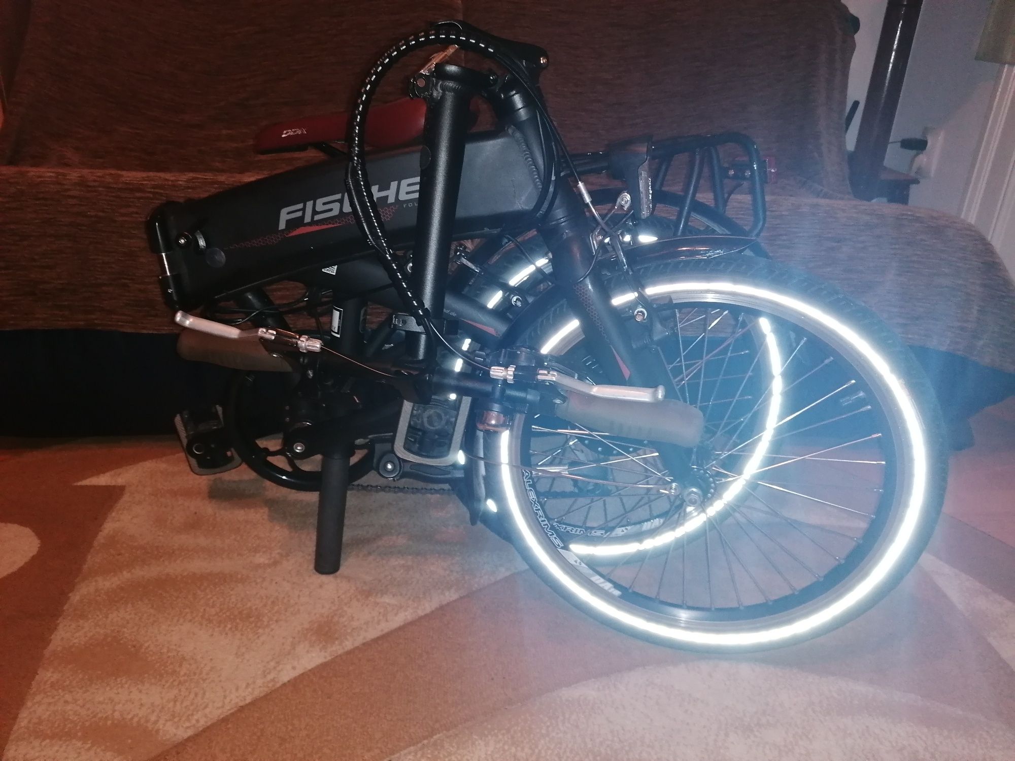Bicicleta asistata electric  pliabila Fischer