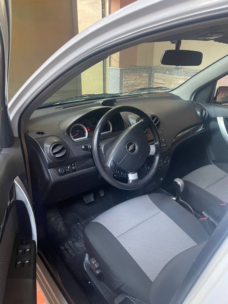 Chevrolet nexia3 AT, 2018, 80.000km. Halol.