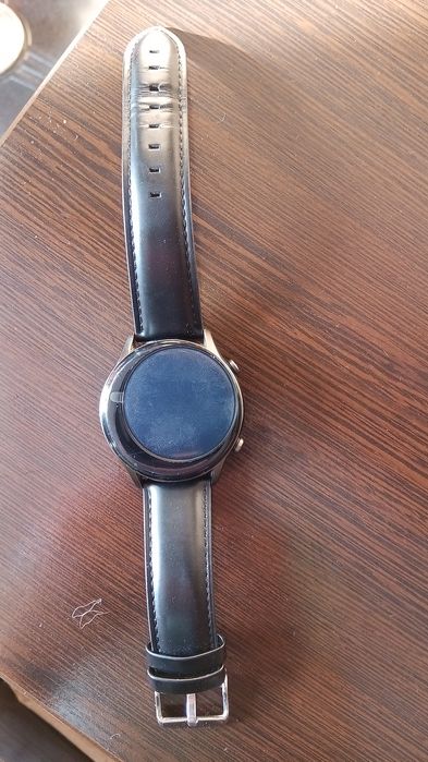 Продам защитную бронеплёнку для часов