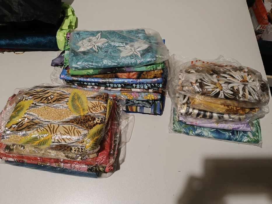 Продам шелковые отрезы.