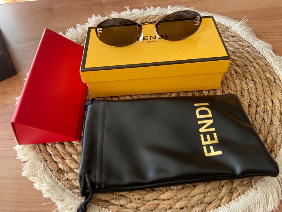 Слънчеви очила fendi