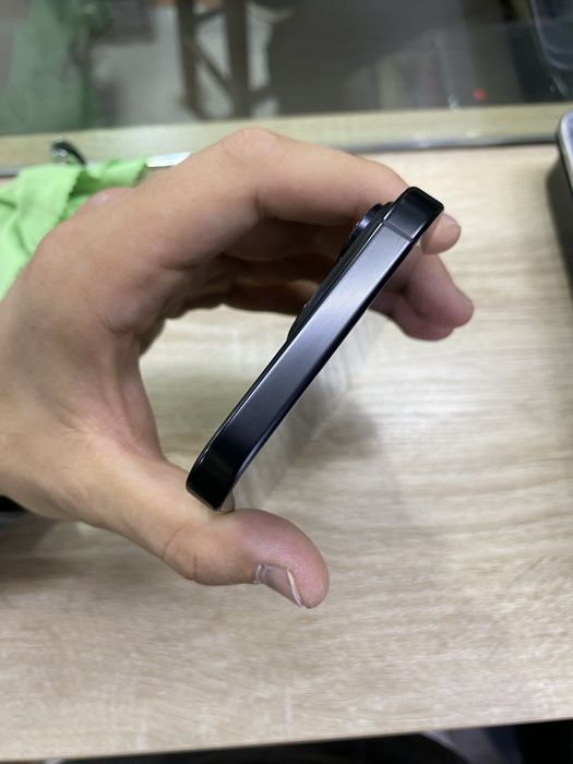 iPhone 16 Pro Max  KH/A