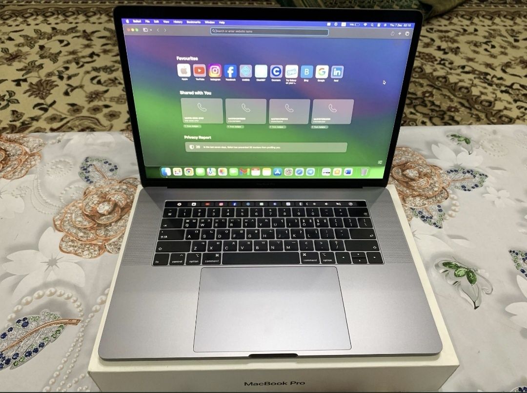 Srochna 3 kun Aksiya!!! MacBook Pro i7 ideal holatda.

?