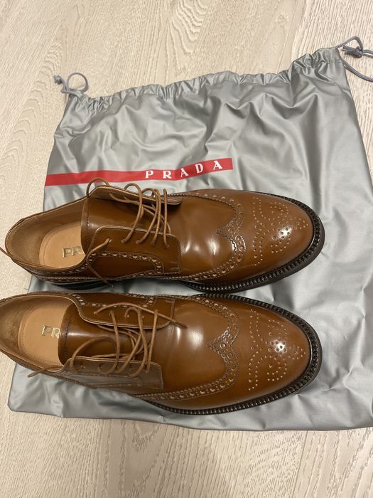 Pantofi Prada originali din piele – mărimea 41, NOI