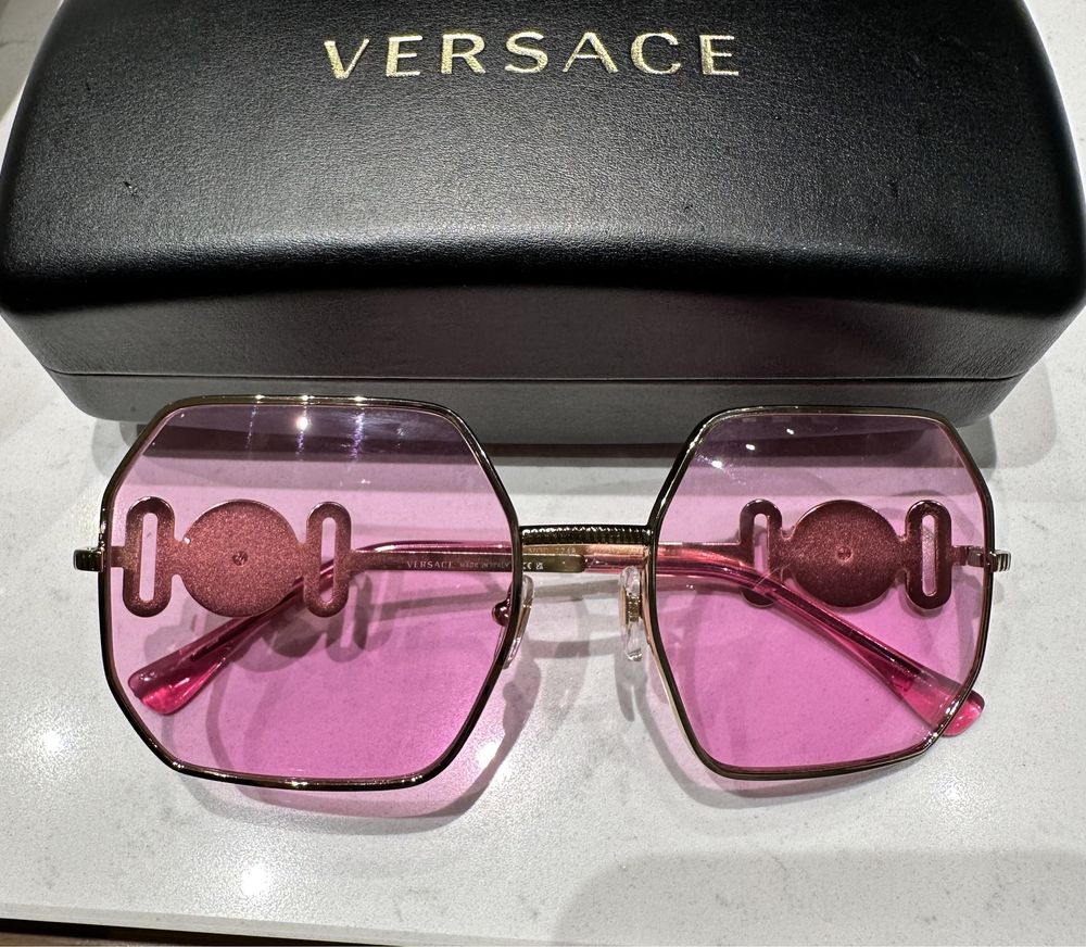 Ochelari de soare versace