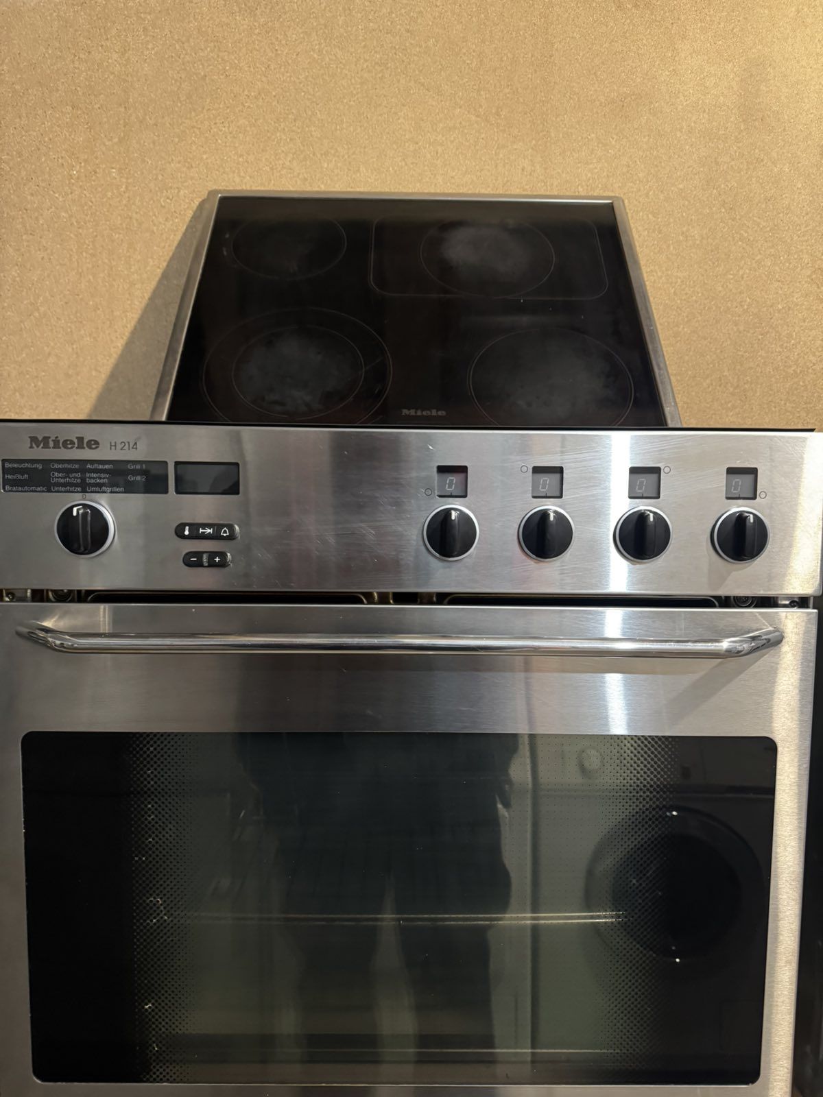 Печка +гаранция. MIELE за вграждане. Конвекция керамичен плот Доставка