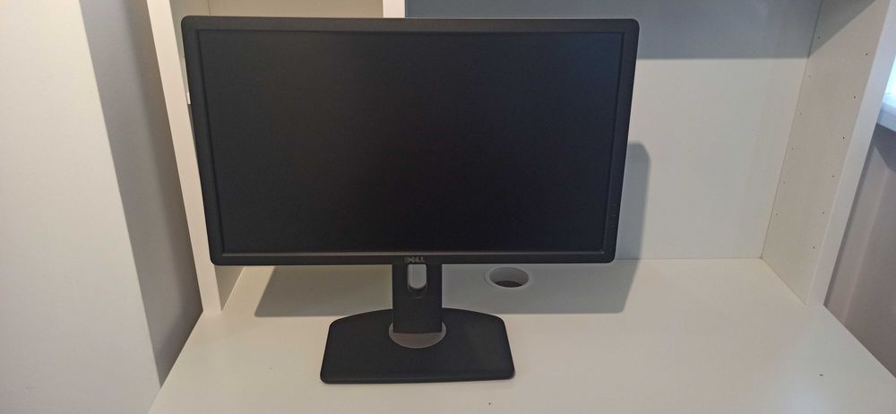 Монитор Dell U2312HM