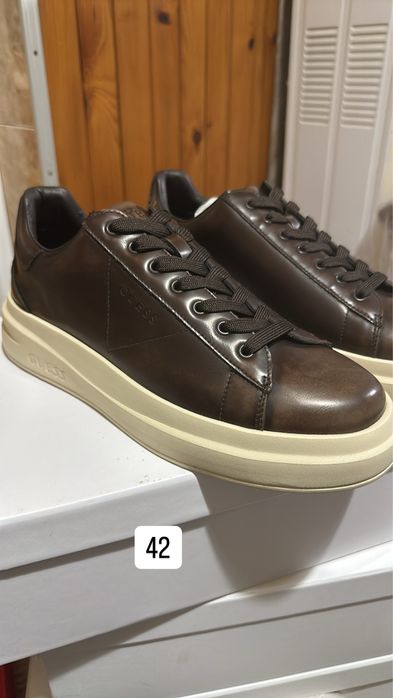 Мъжки оригинални маратонки guess