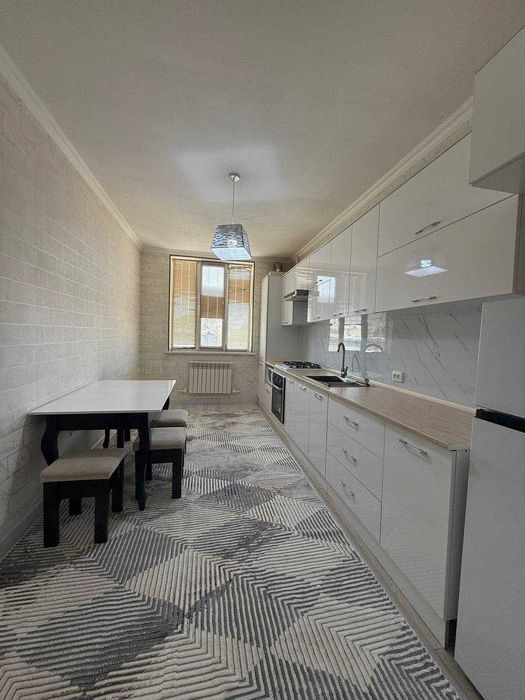 Срочно! Продаётся 2х комнатная квартира!