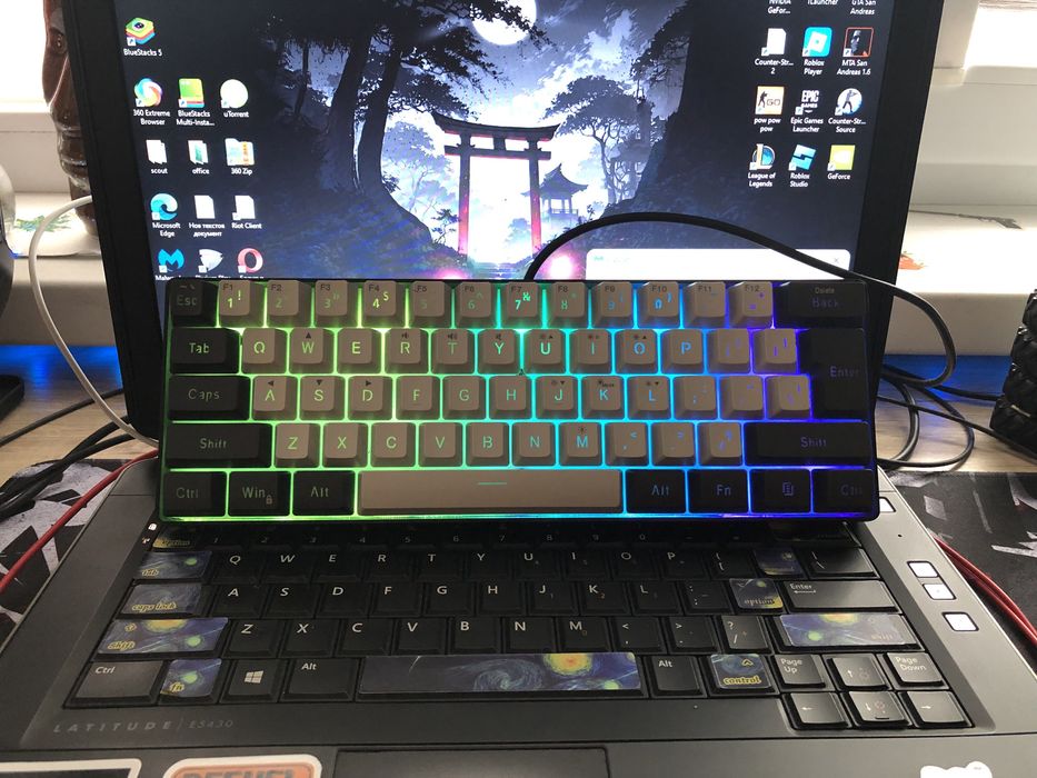 RGB геймърска клавиатура
