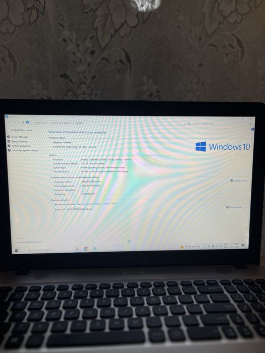 Vând laptop Asus i3