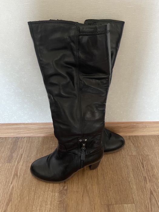 Зимние женские сапоги, 39 р.