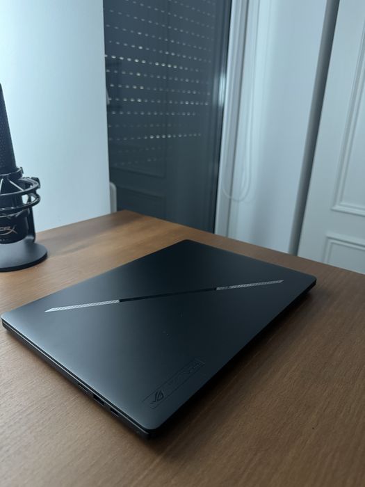 Laptop Gaming ASUS ROG Zephyrus G14 Ryzen 9 16GB, 1TB SSD, RTX4060