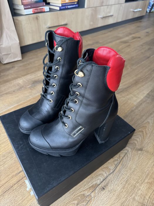 Дамски боти love moschino