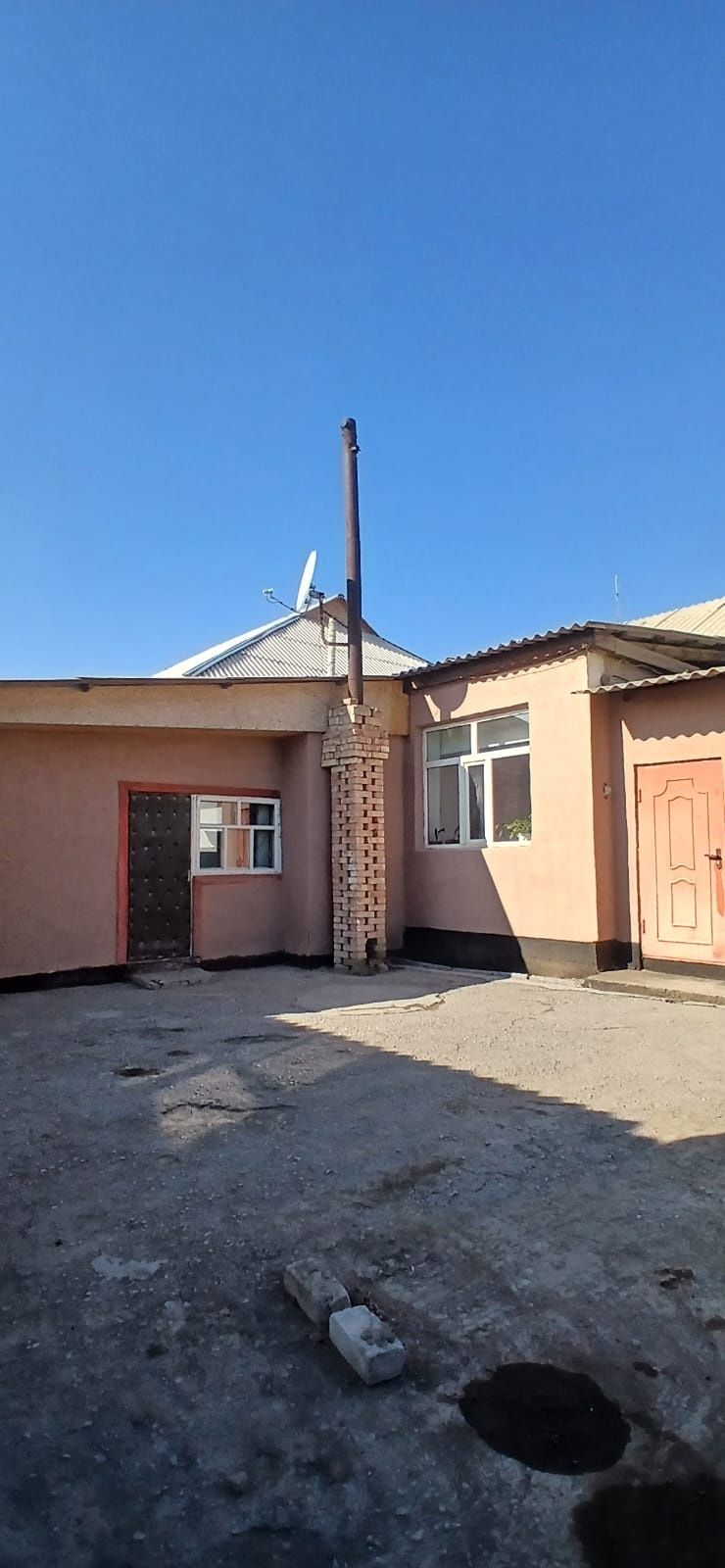 Үй сатылады арзаааан