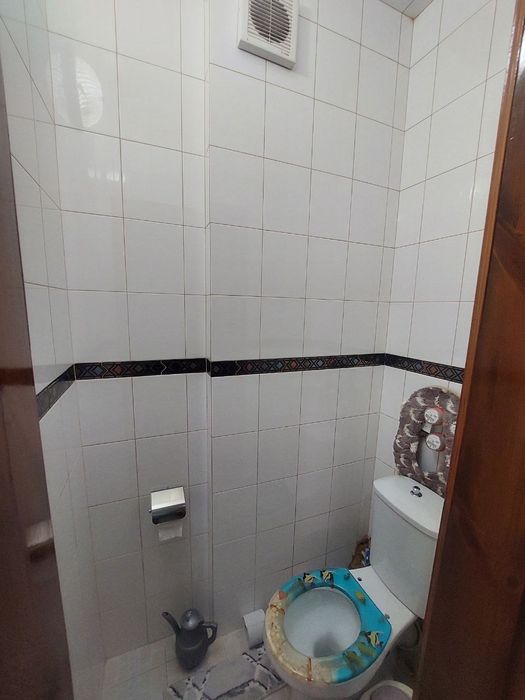 Tinchlik metro Gunchada Kivartira sotiladi