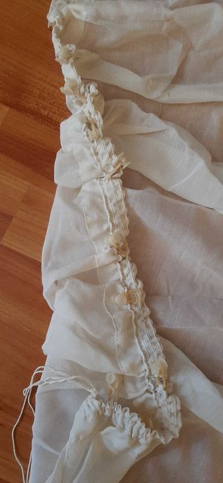 2 броя пердета с къдрички