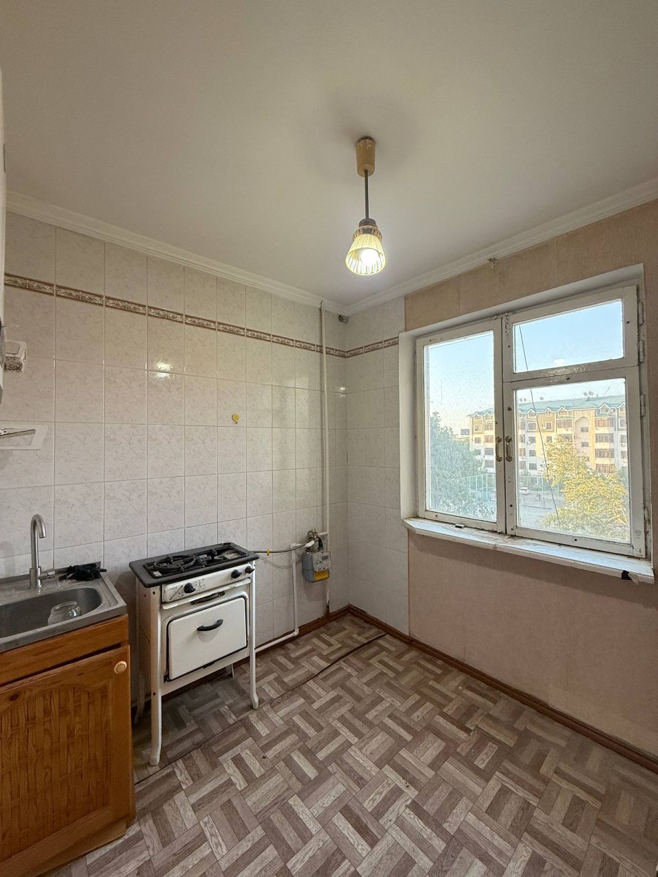 Срочно продаётся  3 комнатная квартира на вагзале